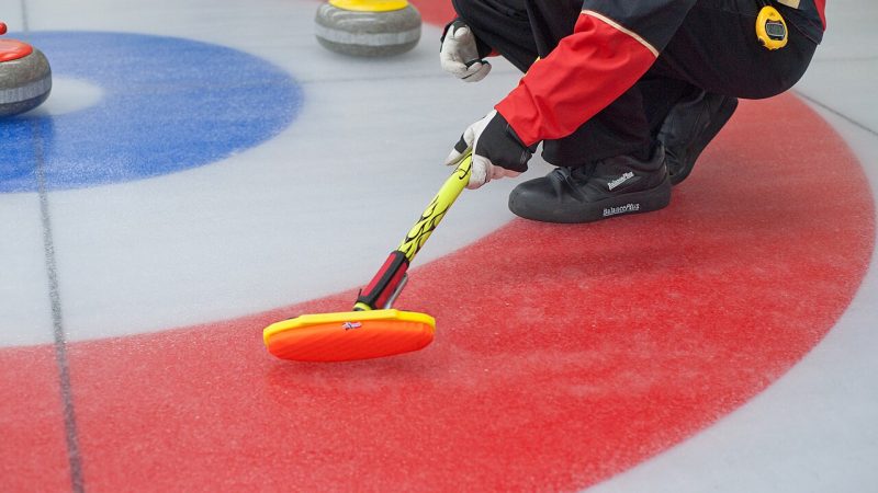 Curling (foto d'archivio)