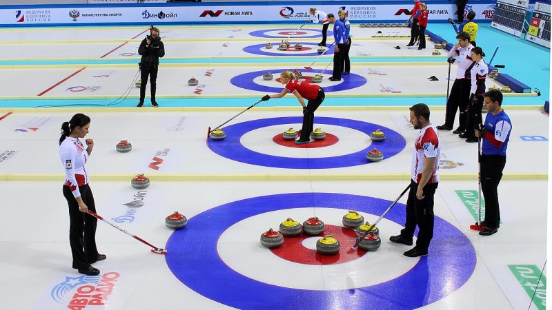 Curling (foto d'archivio)
