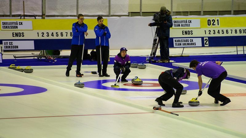 Curling (foto d'archivio)