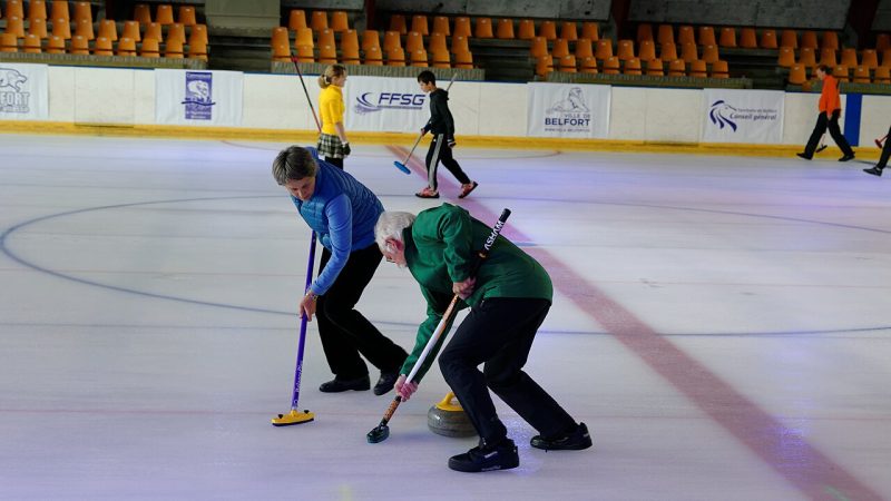 Curling (foto d'archivio)